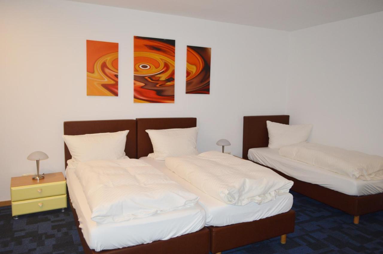 Hotel B8 Voerde Exterior photo